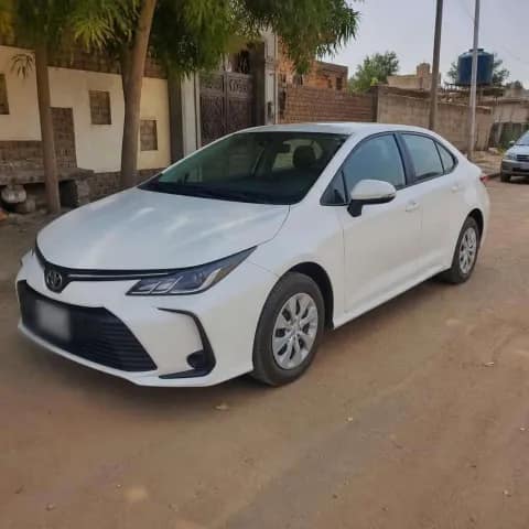 تويوتا كورولا 2025 قير أوتوماتيك