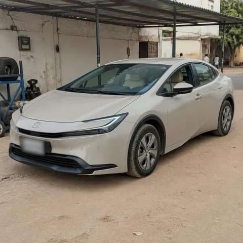 تويوتا بريوس 2023 أوتوماتيك