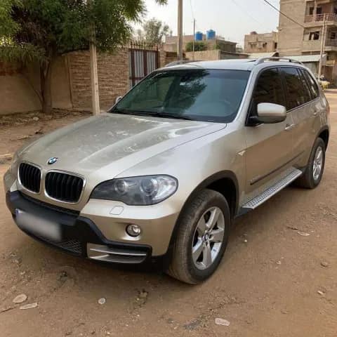 بي أم دبليو إكس 5 2020 نظيف جداً