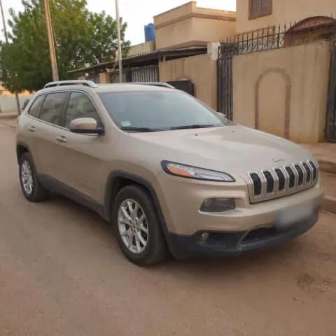 جيب شيروكي 2019 جاهز للمعاينة