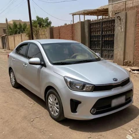 كيا بيغاس 2015 استعمال نظيف