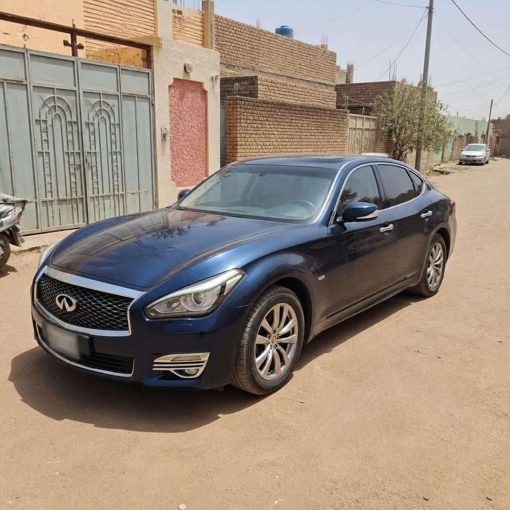 إنفينيتي كيو 70 2022 استعمال نظيف