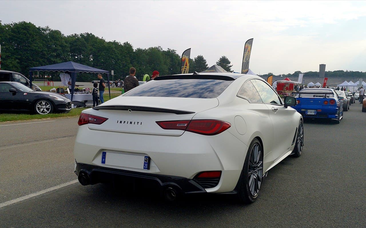 إنفينيتي Q60